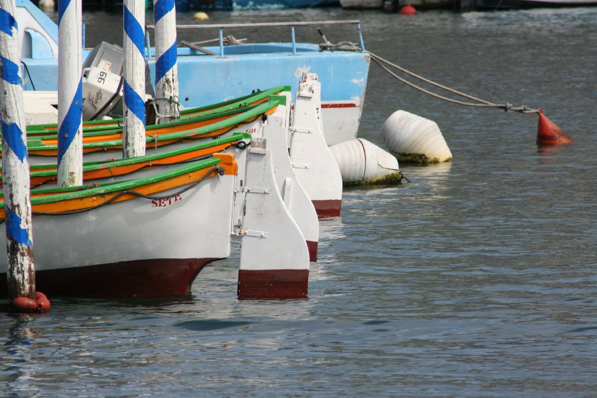 photo "the boats' rest" tags: landscape, water