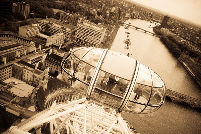photo "London's Eye" tags: architecture, travel, landscape, Europe
