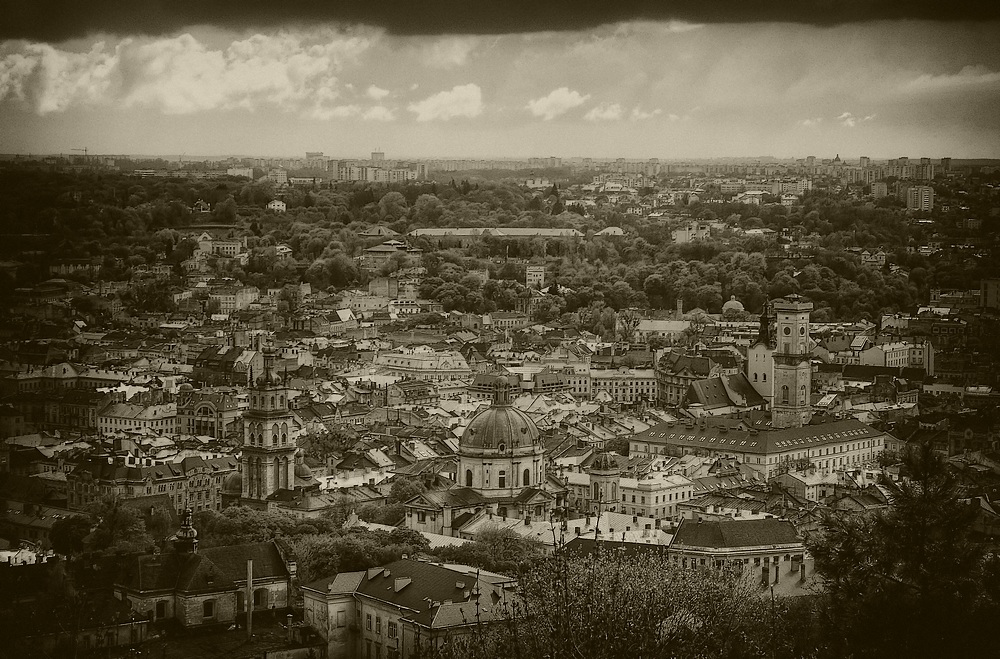photo "The city of Lvov" tags: architecture, city, landscape, 