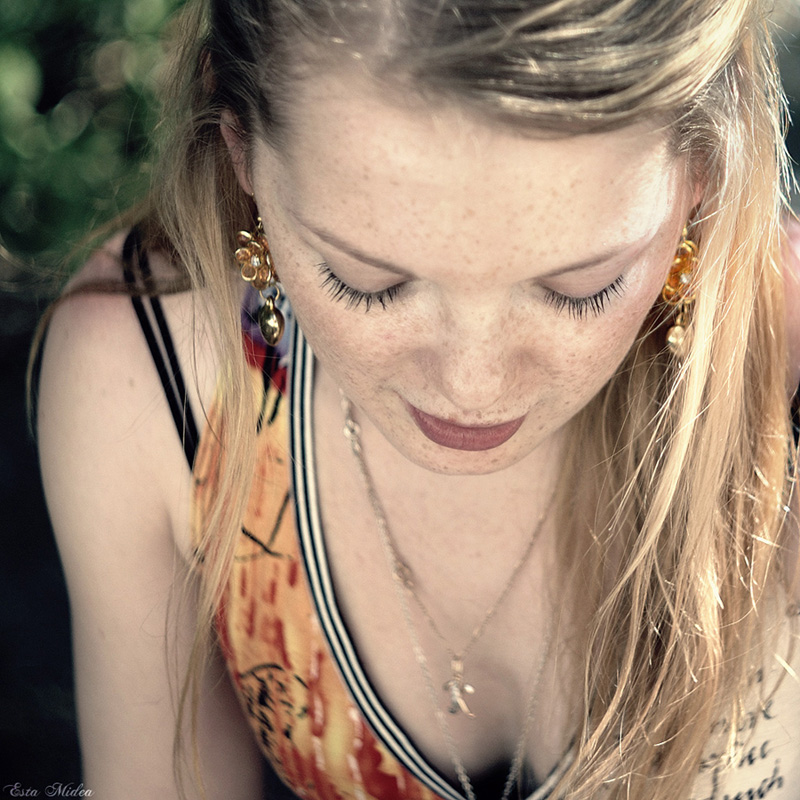 photo "***" tags: portrait, woman