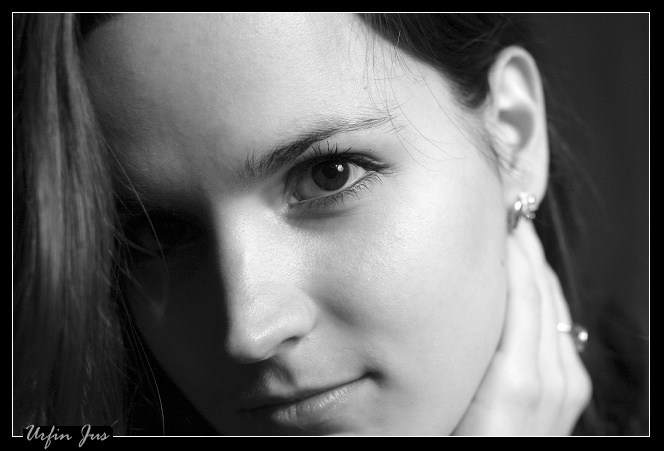 photo "***" tags: portrait, black&white, woman