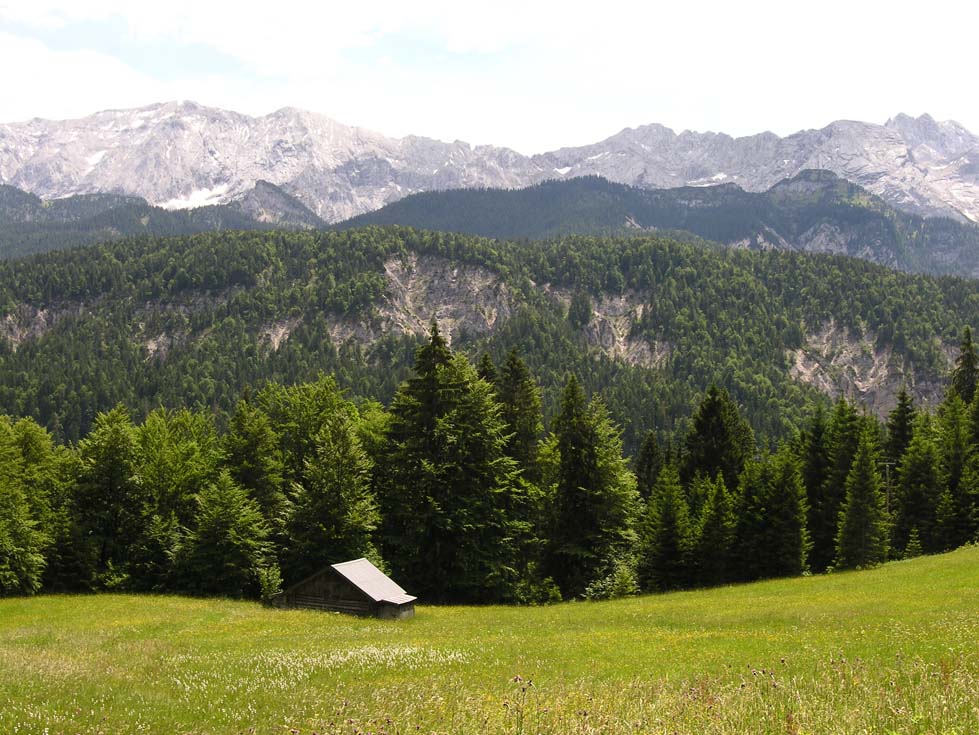 photo "A Small Mountain House" tags: landscape, mountains