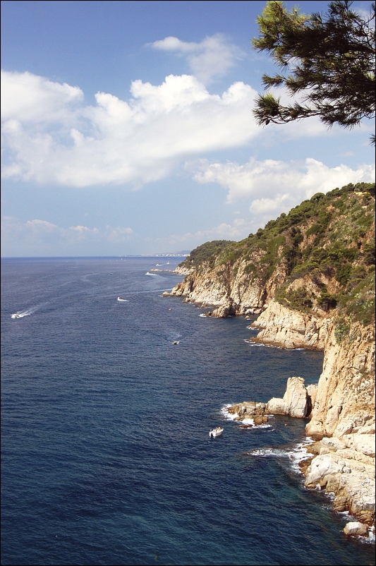 photo "Costa Brava shore" tags: landscape, travel, Europe, water