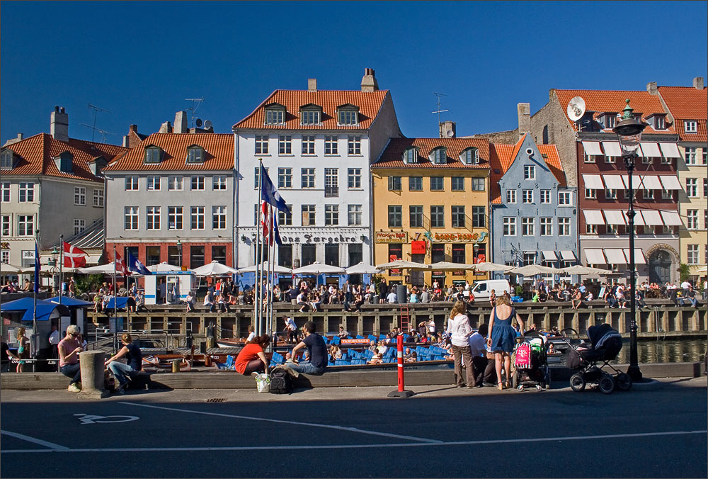 photo "Copenhagen: Life in full swing))" tags: city, travel, Europe