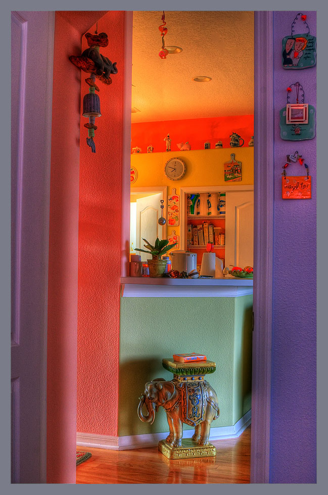 photo "From door to door" tags: interior, 