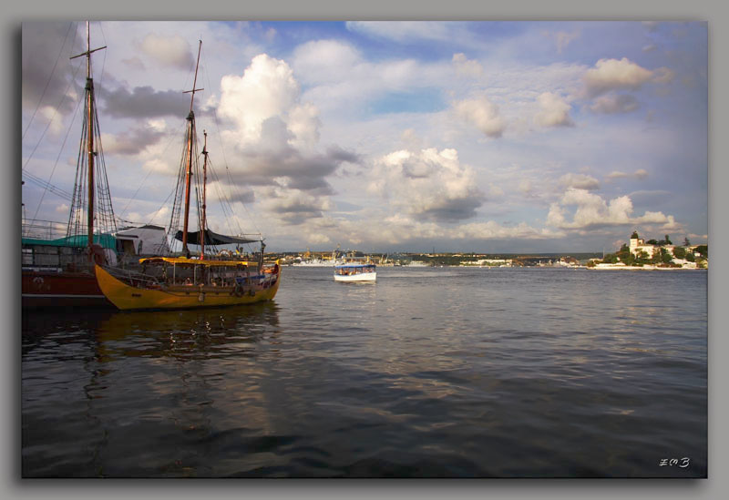 photo "***" tags: landscape, clouds, water