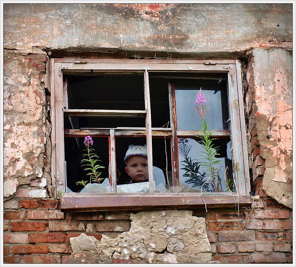 фото "Цветы на окне..." метки: город, жанр, 