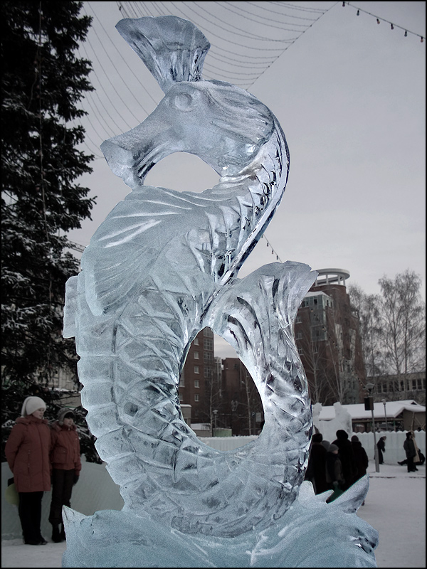 photo "[Ice figures] [VI]" tags: reporting, misc., 