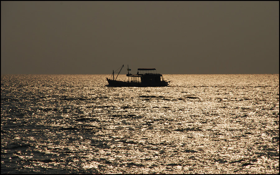 photo "***" tags: landscape, sunset, water