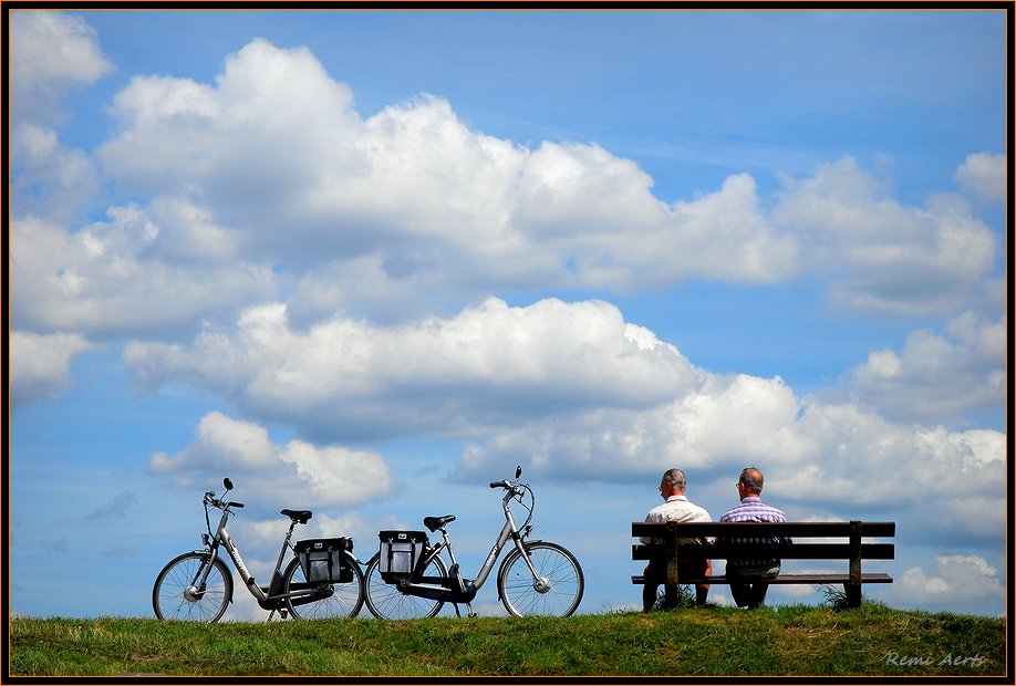 photo "with the head in the clouds" tags: landscape, clouds, summer