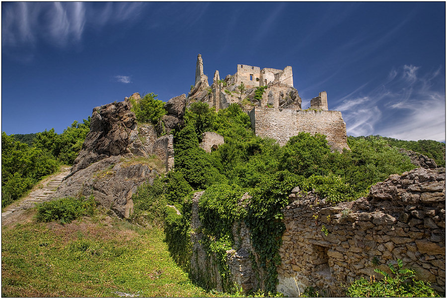 photo "Kuenringerburg" tags: architecture, travel, landscape, Europe