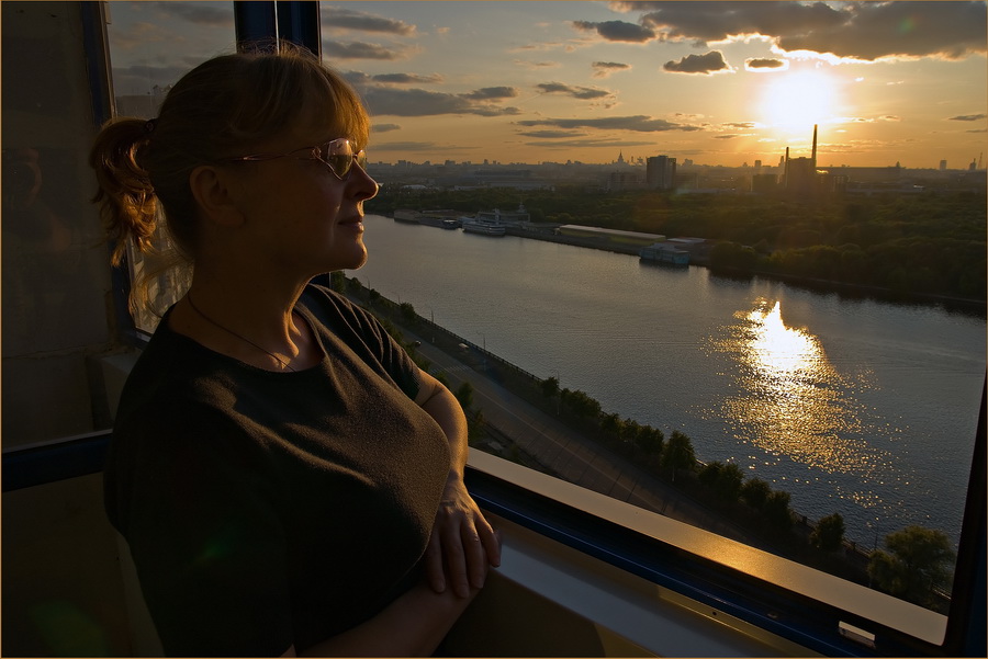 фото "Добрый вечер, Москва." метки: портрет, женщина