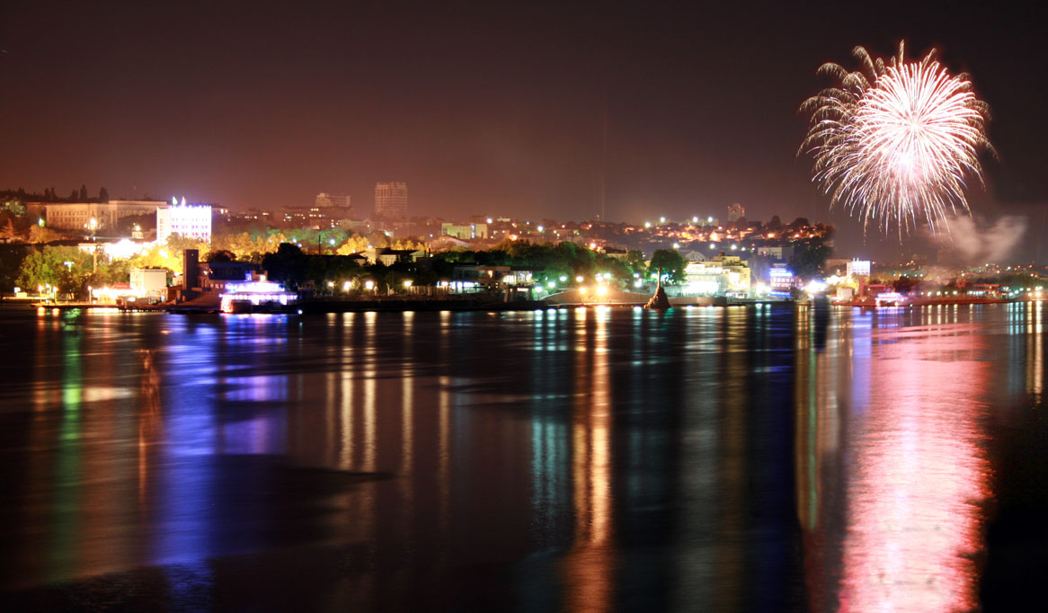 photo "night Sevastopol" tags: landscape, night