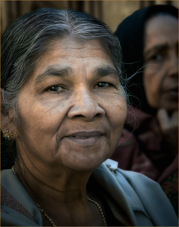 photo "Pilgrims" tags: portrait, woman