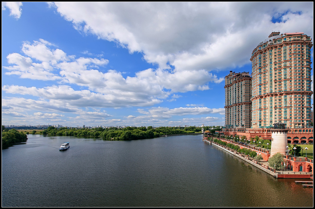 photo "Moscow river" tags: architecture, landscape, water