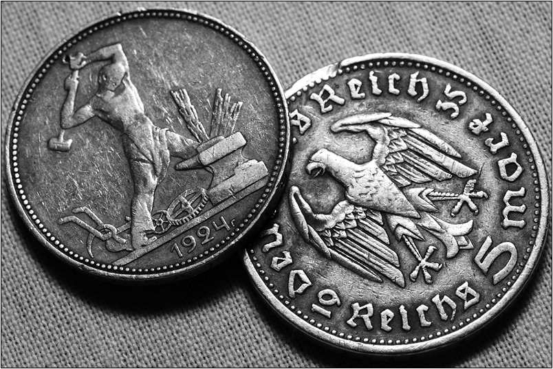 фото "Две монеты" метки: натюрморт, черно-белые, 