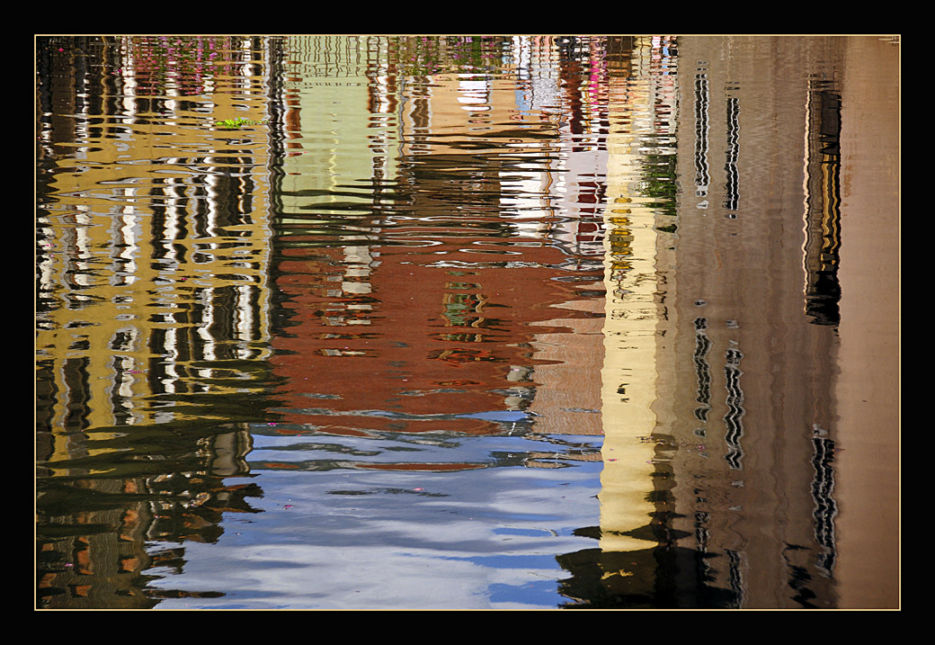 photo "The City in The Water" tags: abstract, architecture, landscape, 