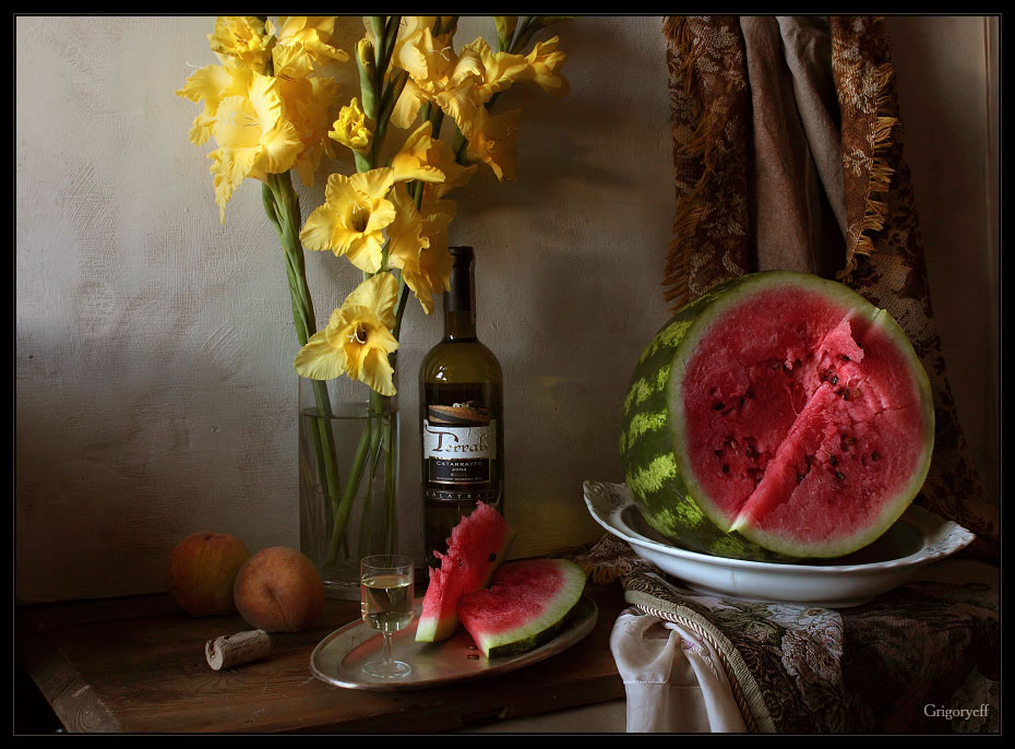 photo "Still life with watermelon and yellow flowers" tags: still life, 