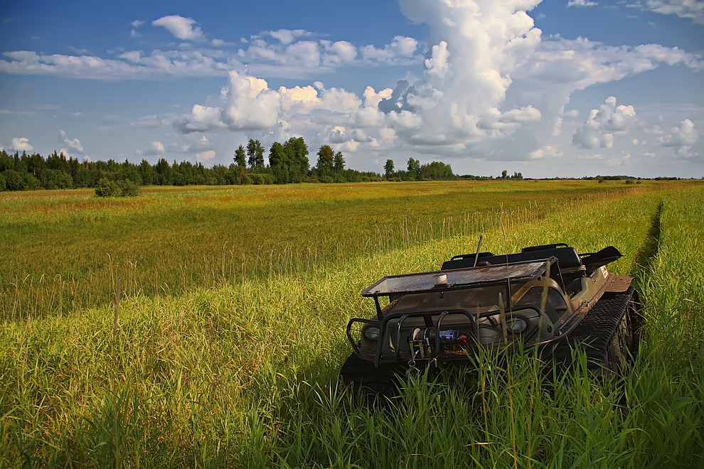 photo "***" tags: landscape, technics, summer