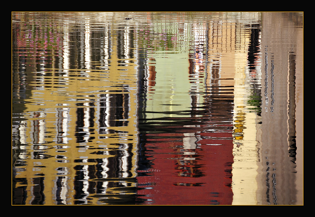 photo "Water Mirror" tags: abstract, architecture, landscape, 