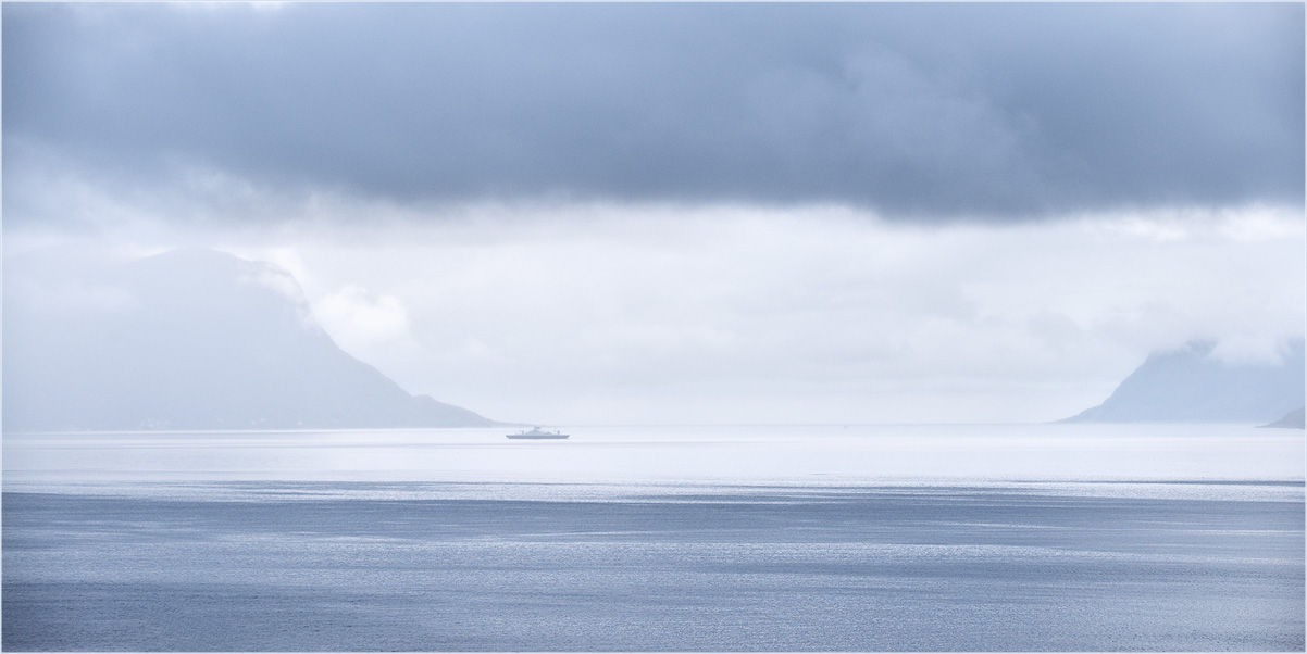 photo "***" tags: landscape, clouds, mountains