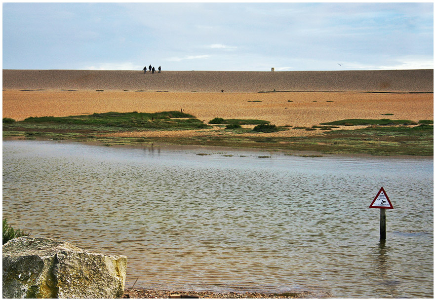 photo "Fishermen." tags: travel, landscape, Europe, water