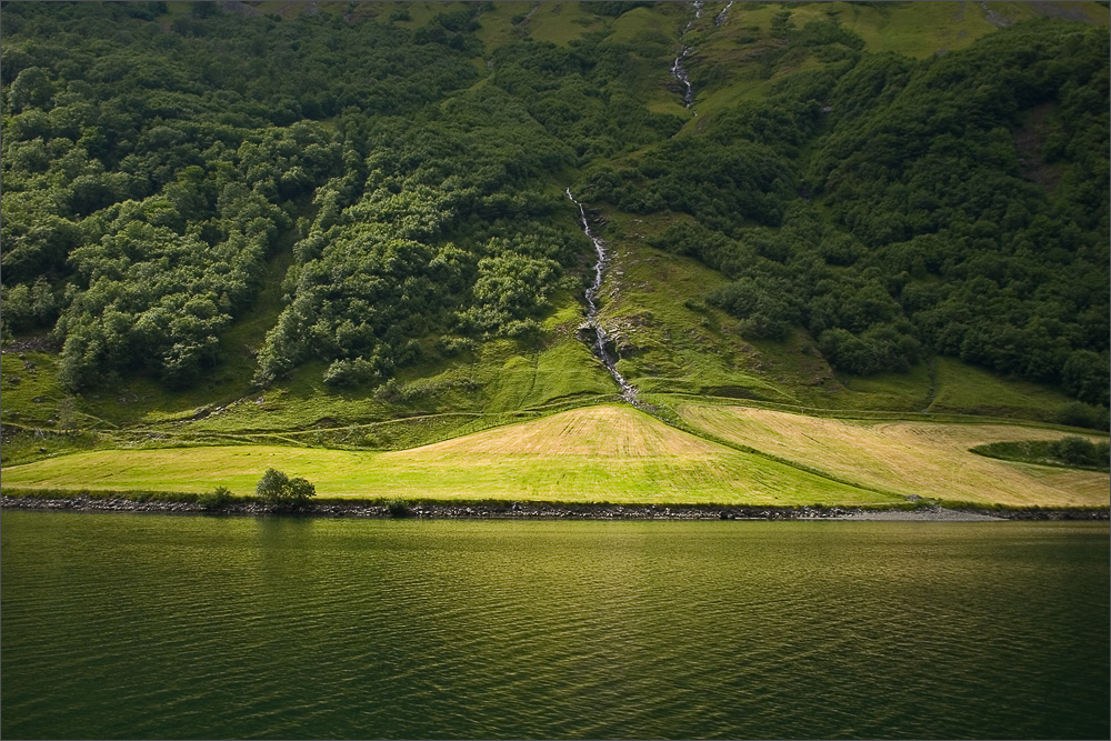 photo "Beach Nereufjord" tags: landscape, travel, Europe