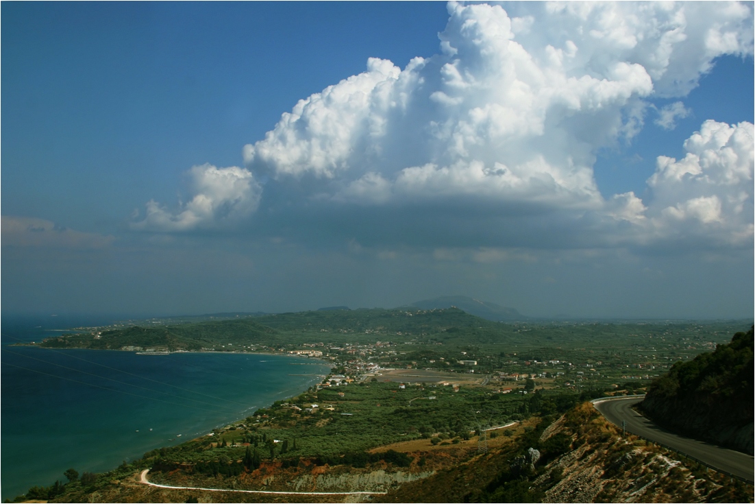 photo "Clouds over island" tags: travel, landscape, Europe, clouds