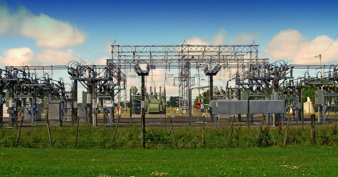 photo "Electricity Sub Station" tags: misc., genre, 