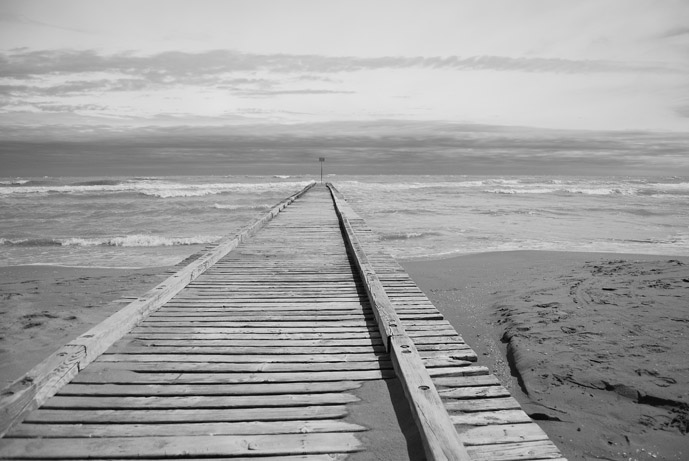 photo "towards to the sea" tags: landscape, black&white, 