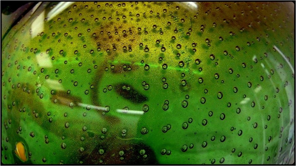 photo "green glass with bubbles" tags: abstract, macro and close-up, 