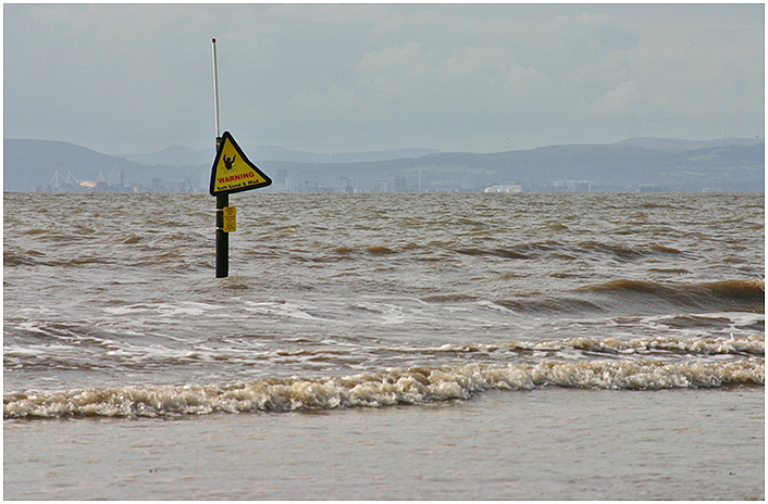 photo "WARNING" tags: landscape, travel, water