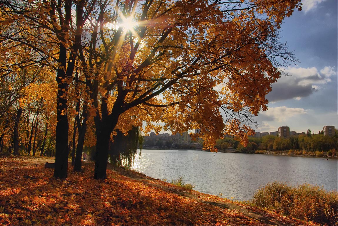 photo "***" tags: landscape, city, autumn