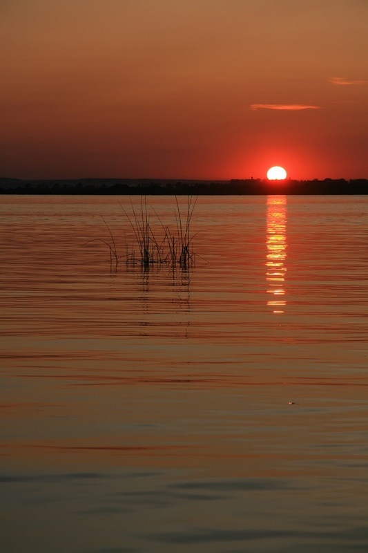 photo "***" tags: landscape, sunset, water