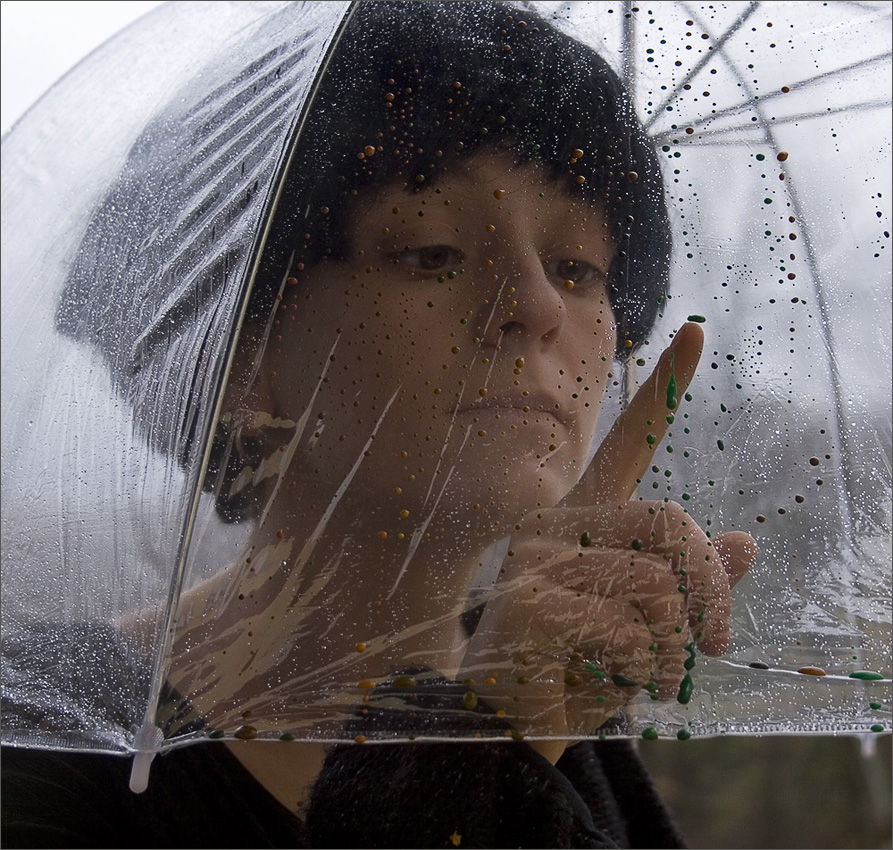 photo "rain draws the mood .." tags: portrait, genre, woman