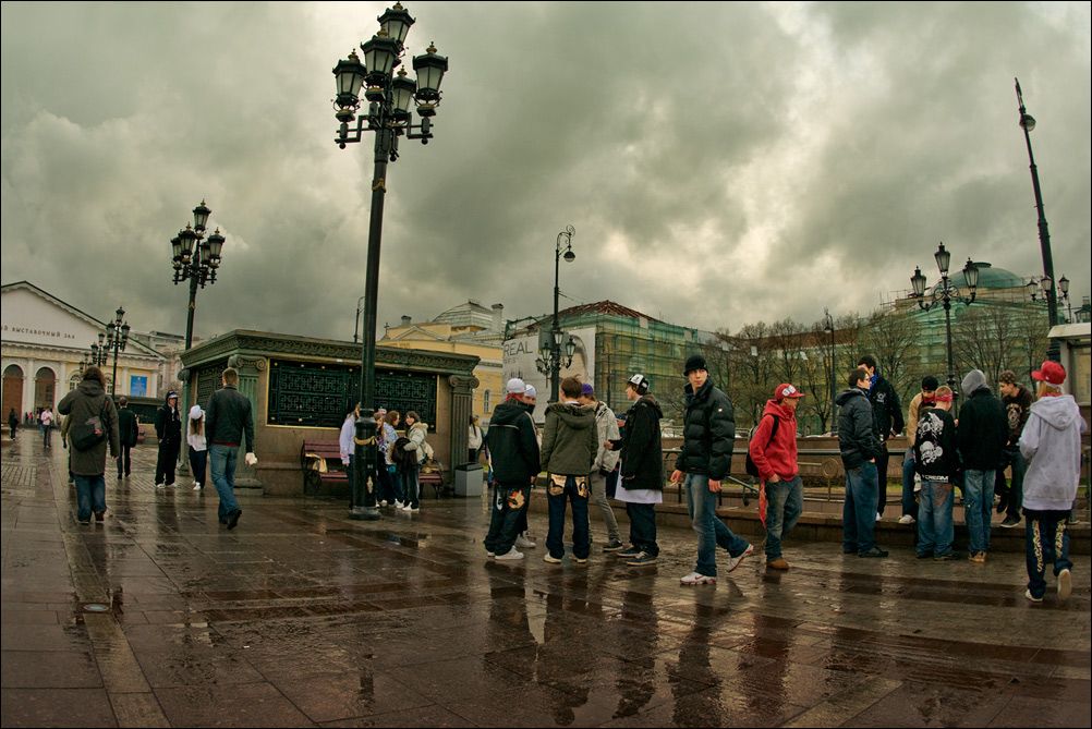 photo "on Manejnaya square" tags: street, genre, city, 