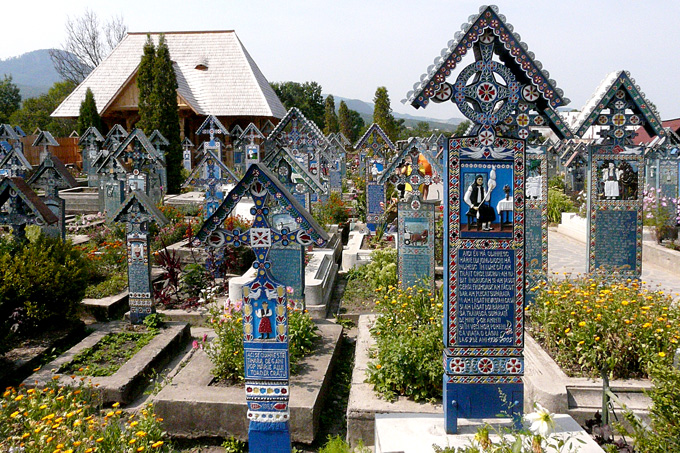 photo "Merry cemetery / Веселое кладбище" tags: architecture, travel, landscape, Europe