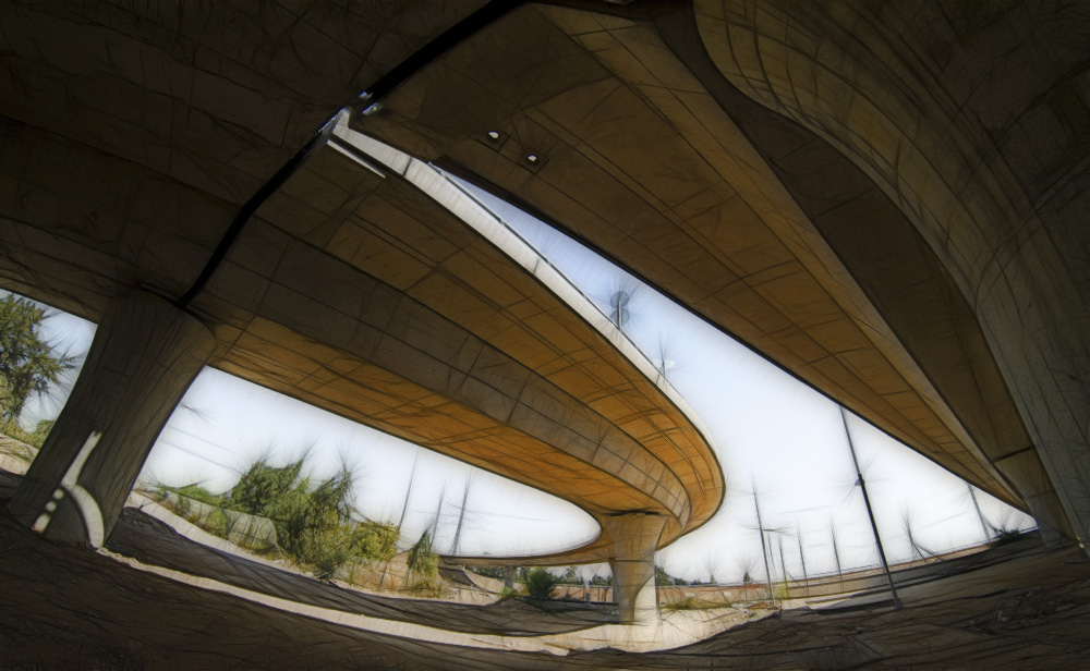 photo "Under Bridge" tags: architecture, landscape, 