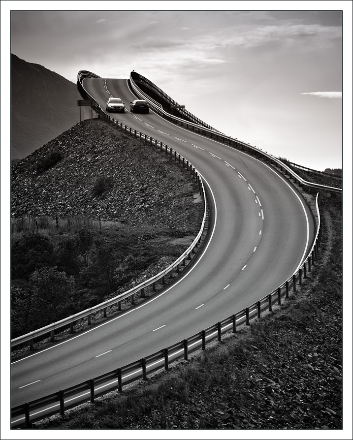 photo "Meeting on the bridge" tags: landscape, architecture, 