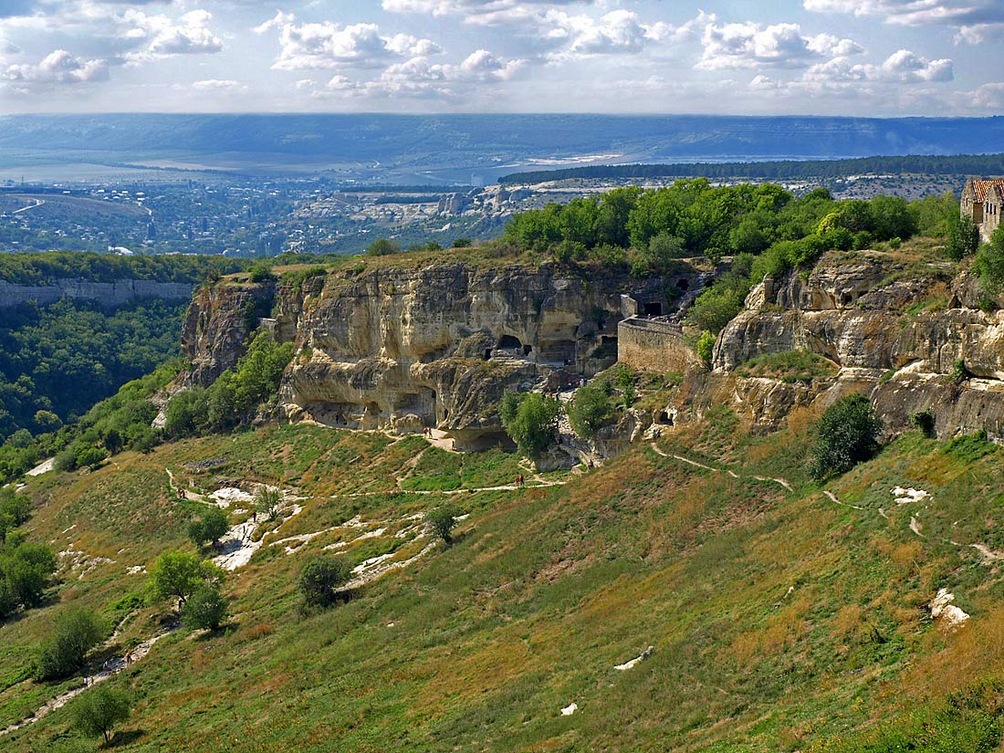 photo "Cave City" tags: landscape, architecture, mountains