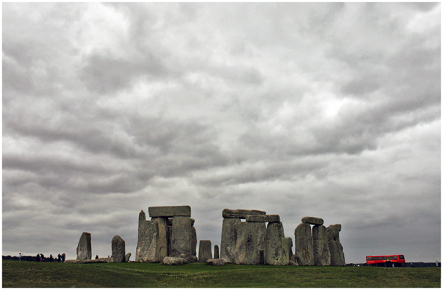 фото "STONEHENGE и красный автобус." метки: путешествия, Европа