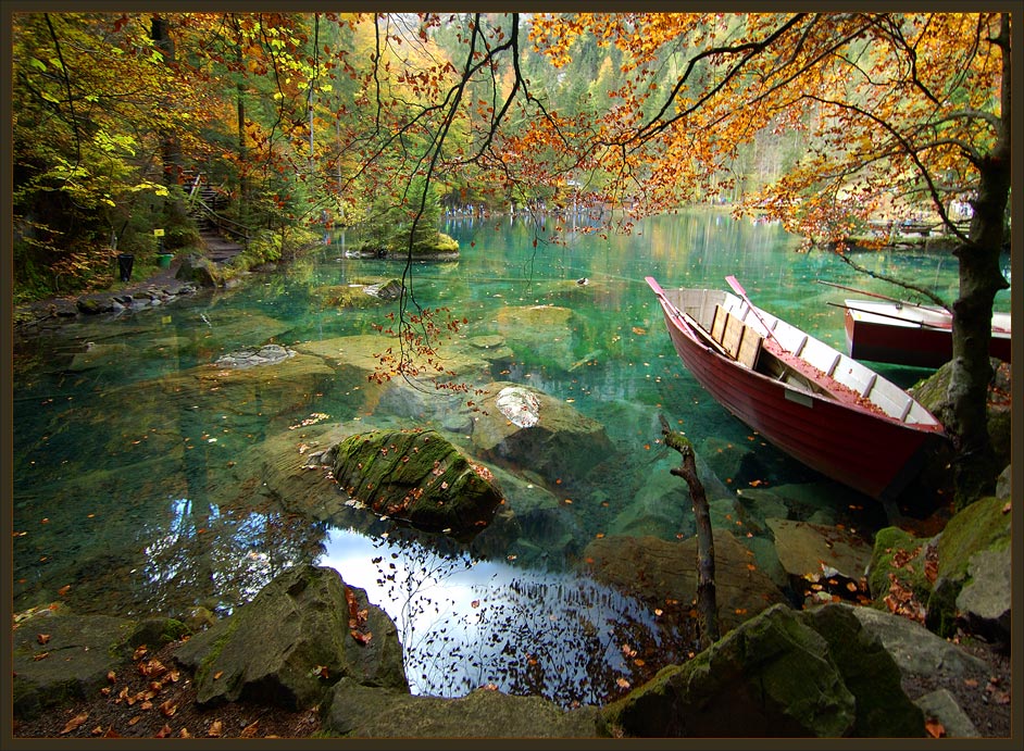 фото "Изумрудная осень на озере Голубое :))." метки: пейзаж, вода, осень