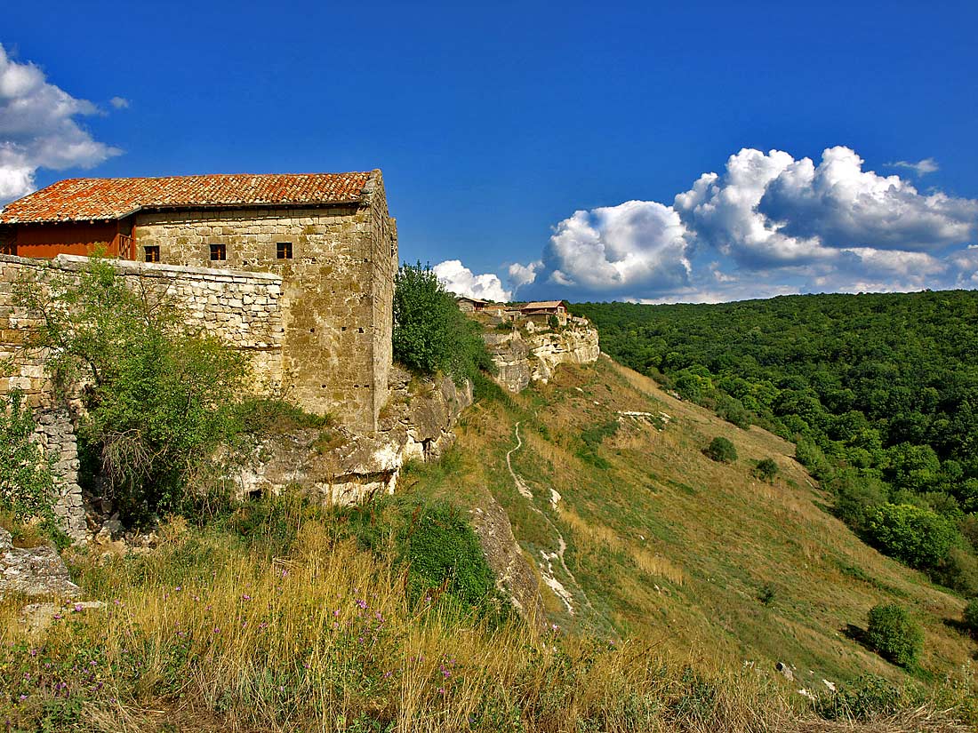 photo "Chufut-Kale-6" tags: architecture, landscape, mountains