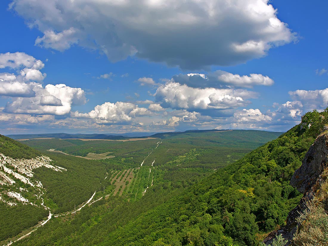 photo "Chufut-Kale-8" tags: architecture, landscape, mountains