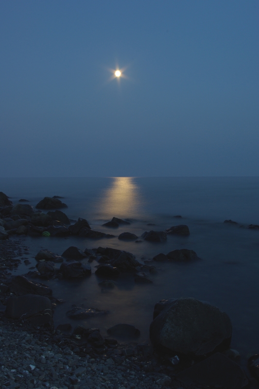 photo "Landscape with Moon" tags: landscape, night, water