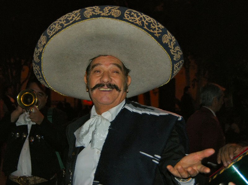 photo "Mariachi Song" tags: portrait, travel, North America, man