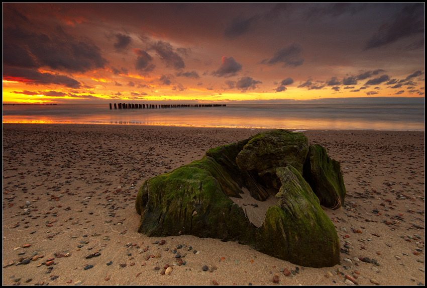 photo "***" tags: landscape, sunset, water