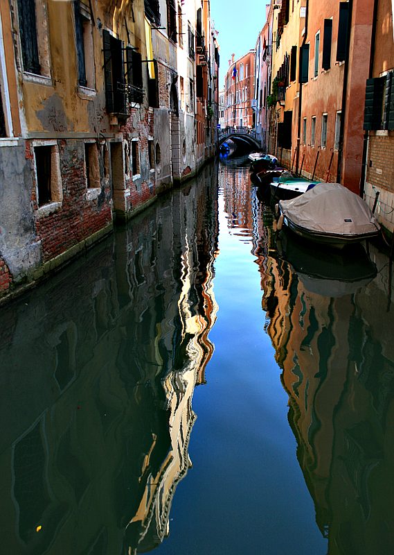 photo "reflection in venice #2" tags: travel, genre, Europe