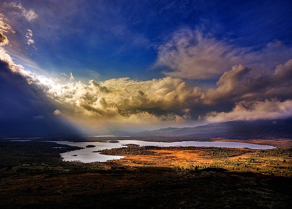 фото "Atum light...." метки: пейзаж, горы, закат