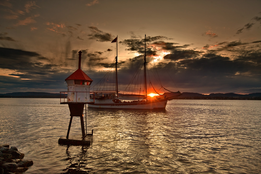 фото "Sunset." метки: пейзаж, вода, закат